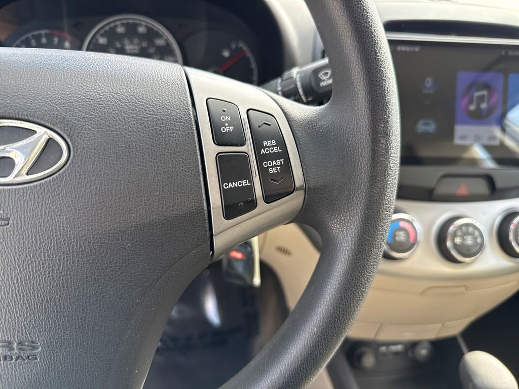 Used 2010 Hyundai Elantra GLS image 14