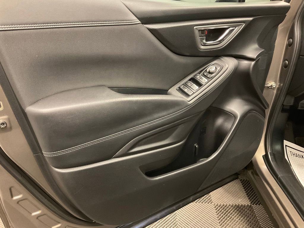 Used 2020 Subaru Forester Premium AWD/4WD image 13