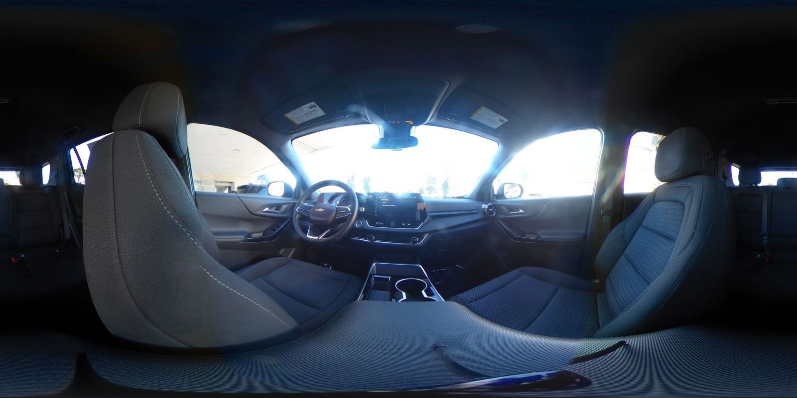 Used 2025 Chevrolet Equinox LT image 42