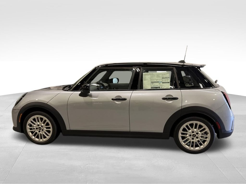 Used 2025 MINI Cooper S FWD image 2