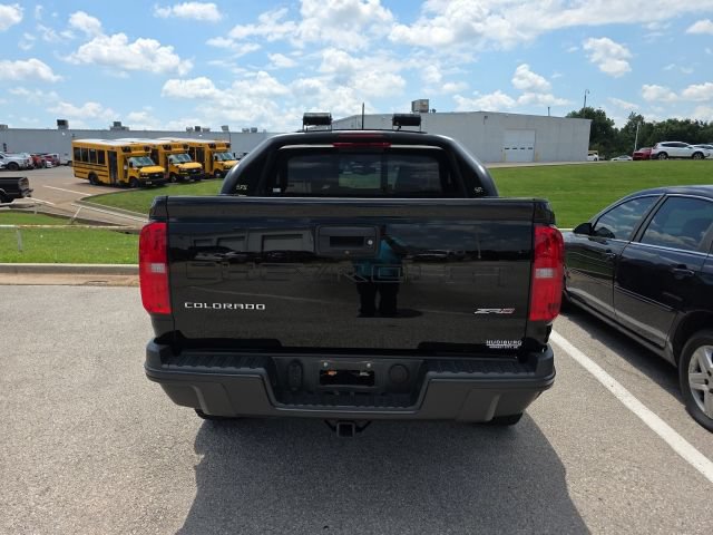 Used 2021 Chevrolet Colorado ZR2 w/ ZR2 Midnight Special Edition AWD/4WD image 4
