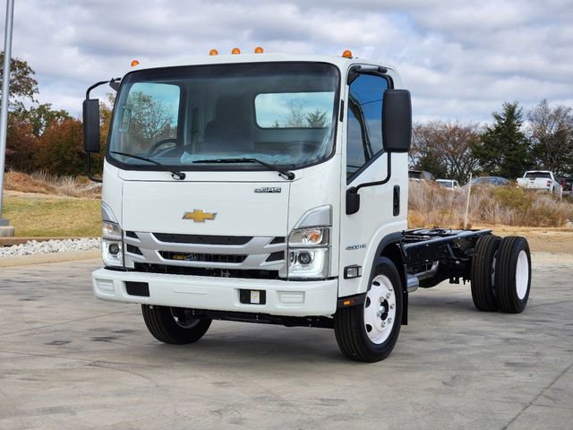 New 2025 Chevrolet Low Cab Forward image 3