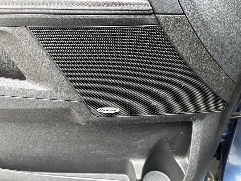 Used 2016 GMC Terrain SLT w/ Open Road Package image 23