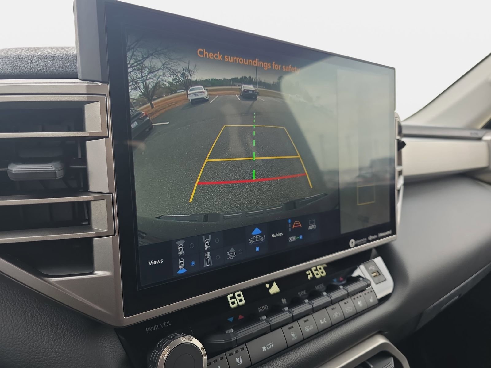 Used 2023 Toyota Tundra Limited image 22