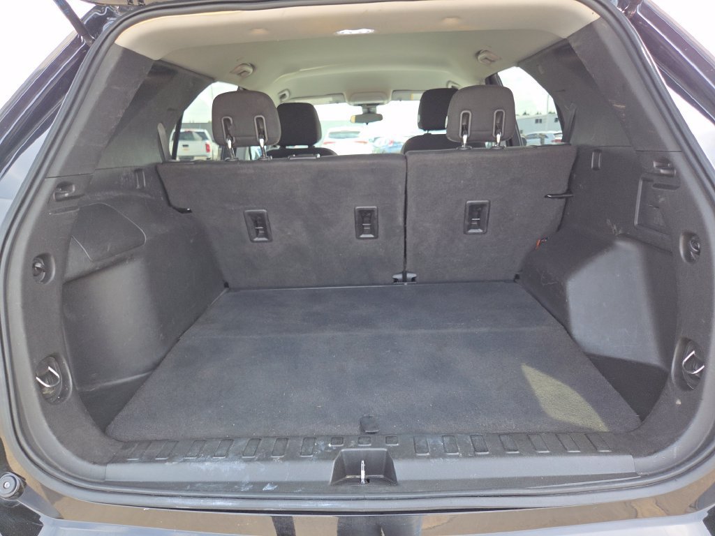 Used 2020 Chevrolet Equinox LT FWD image 24