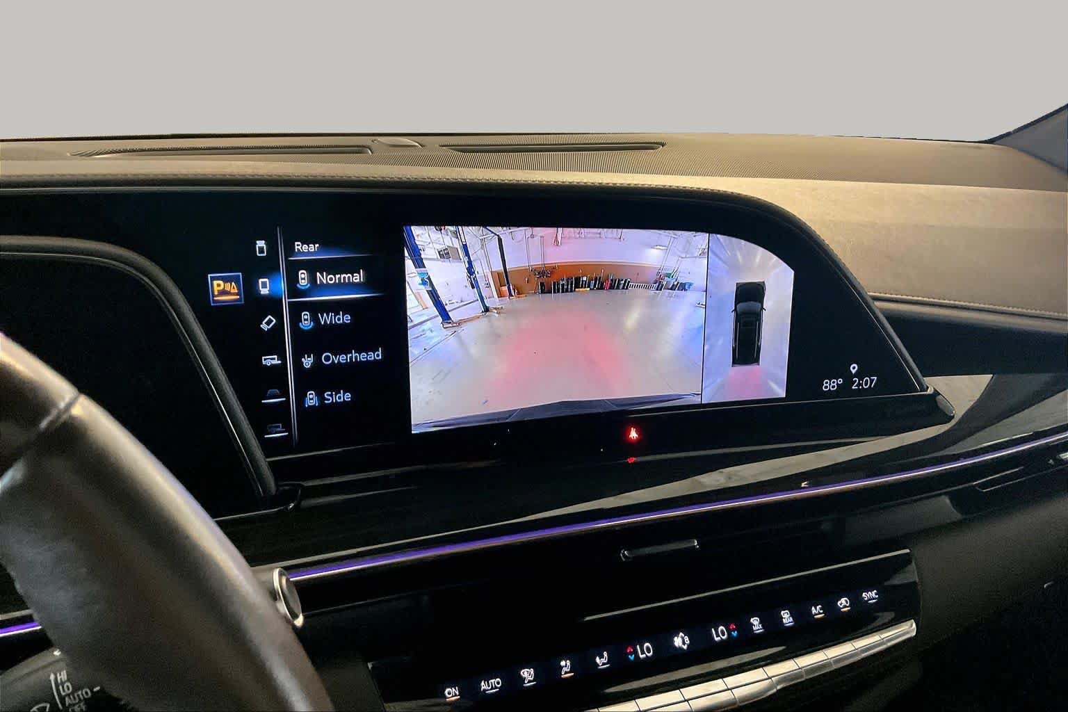 Used 2023 Cadillac Escalade Sport AWD/4WD image 27