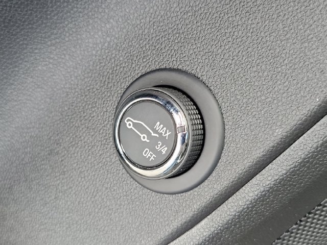 Certified 2025 Chevrolet Blazer LT w/ Convenience Package FWD image 16