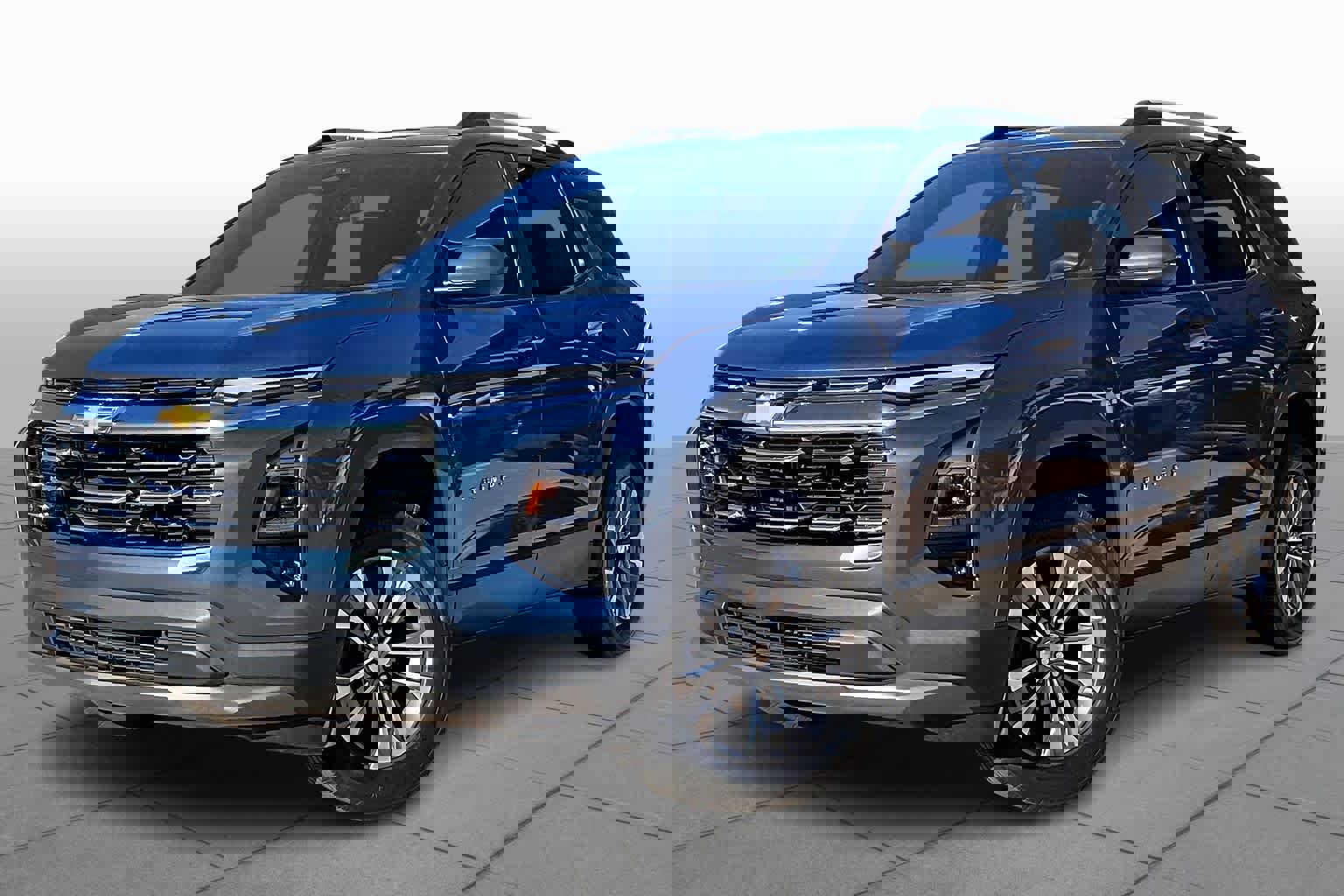 Certified 2025 Chevrolet Equinox LT w/ Convenience Package II image 2