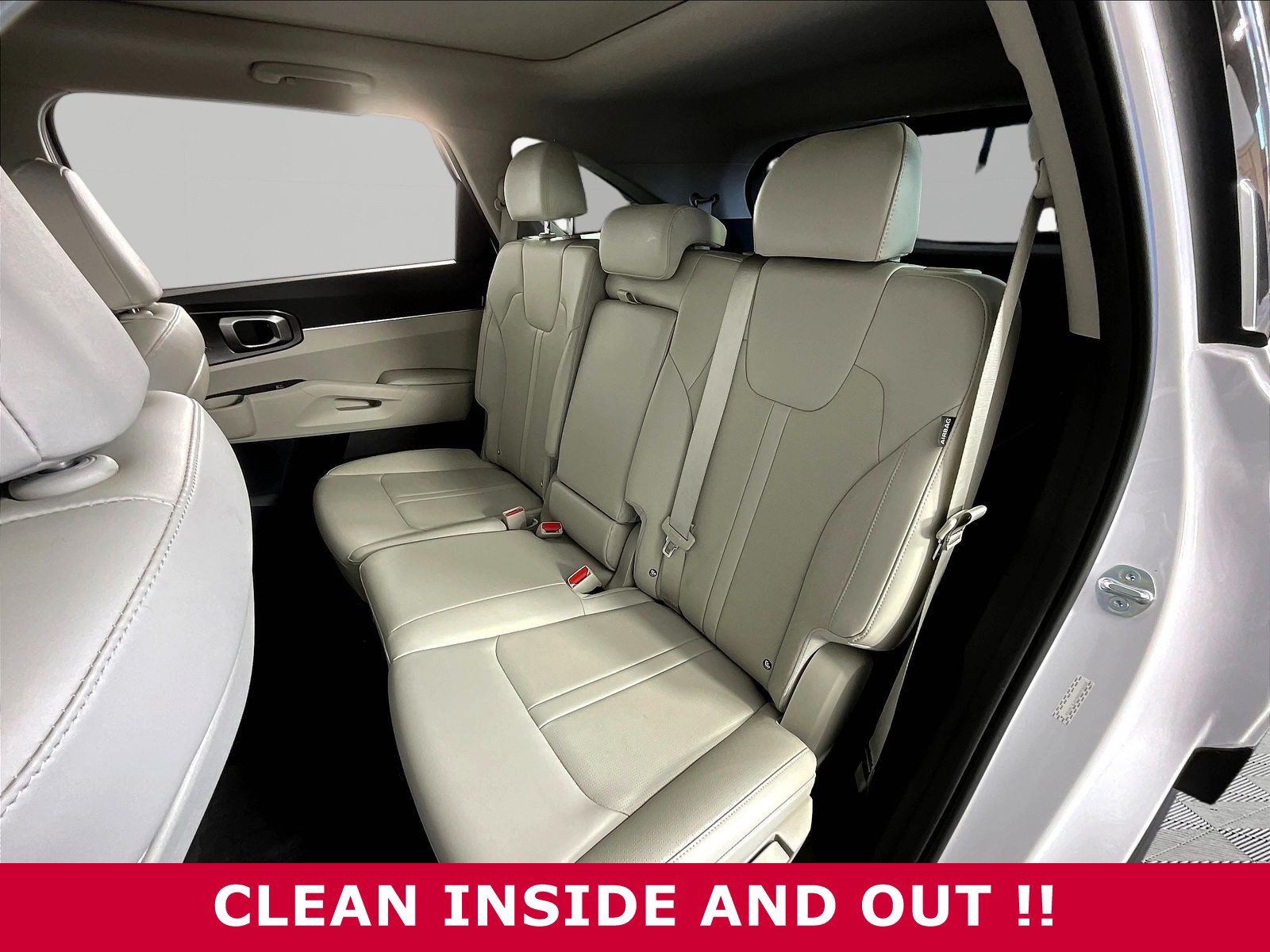 Certified 2024 Kia Sorento S w/ Panoramic Sunroof Package FWD image 22