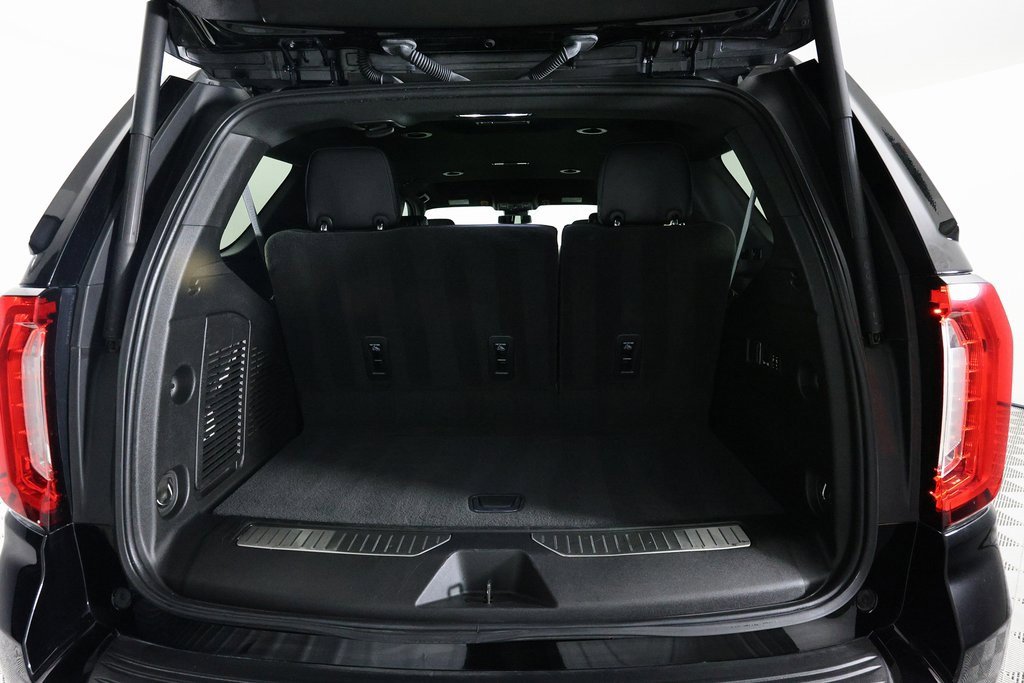 Used 2024 GMC Yukon Denali w/ Max Trailering Package image 7