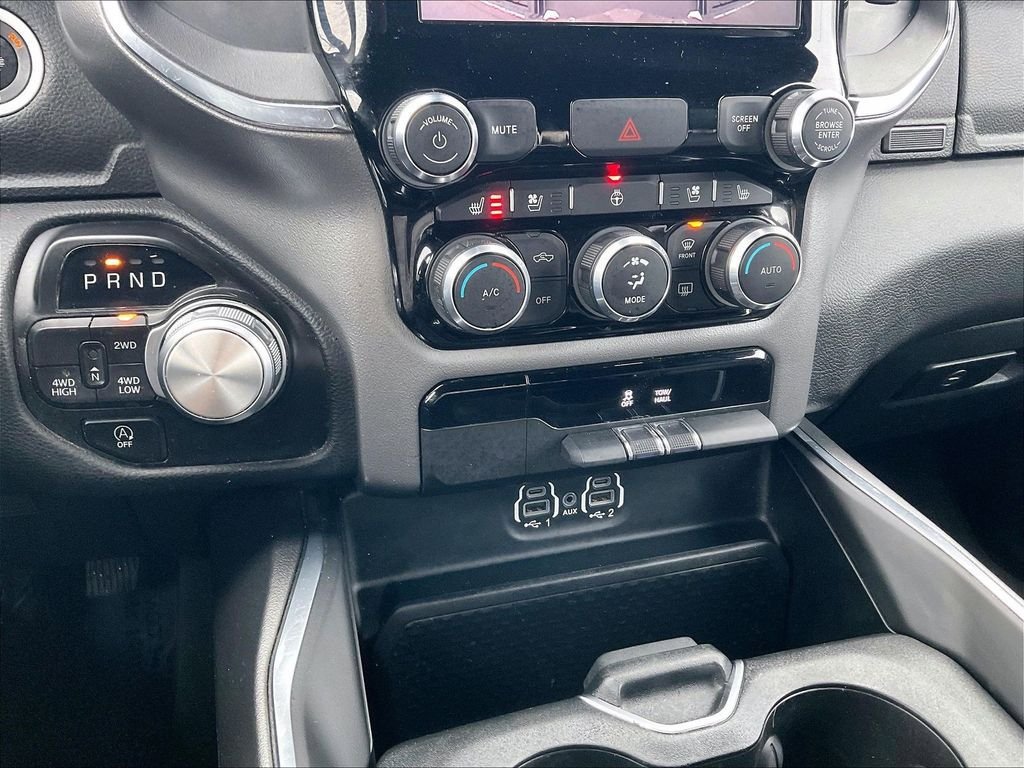Used 2024 RAM 1500 Laramie AWD/4WD image 24