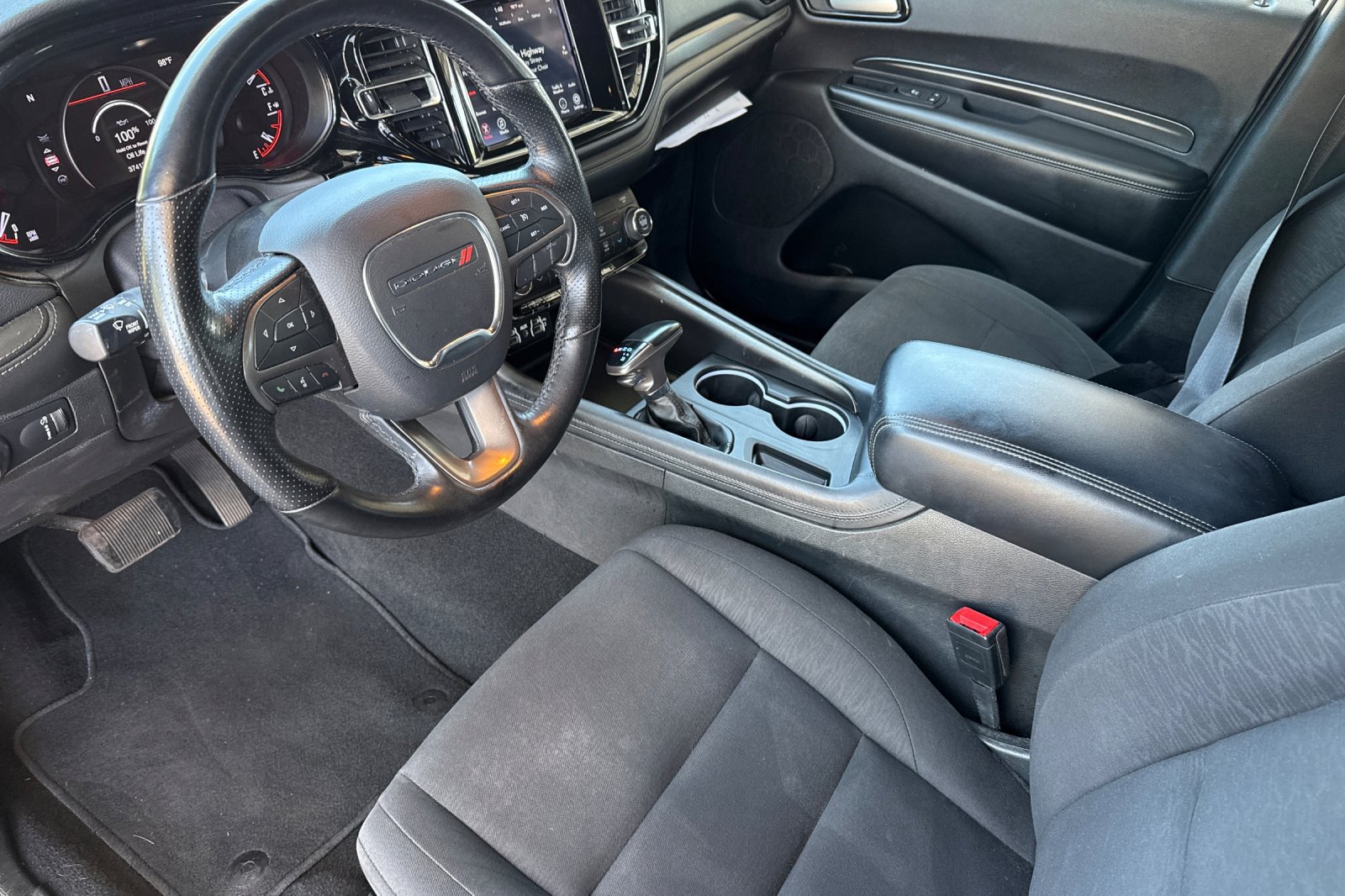Used 2023 Dodge Durango SXT RWD image 5