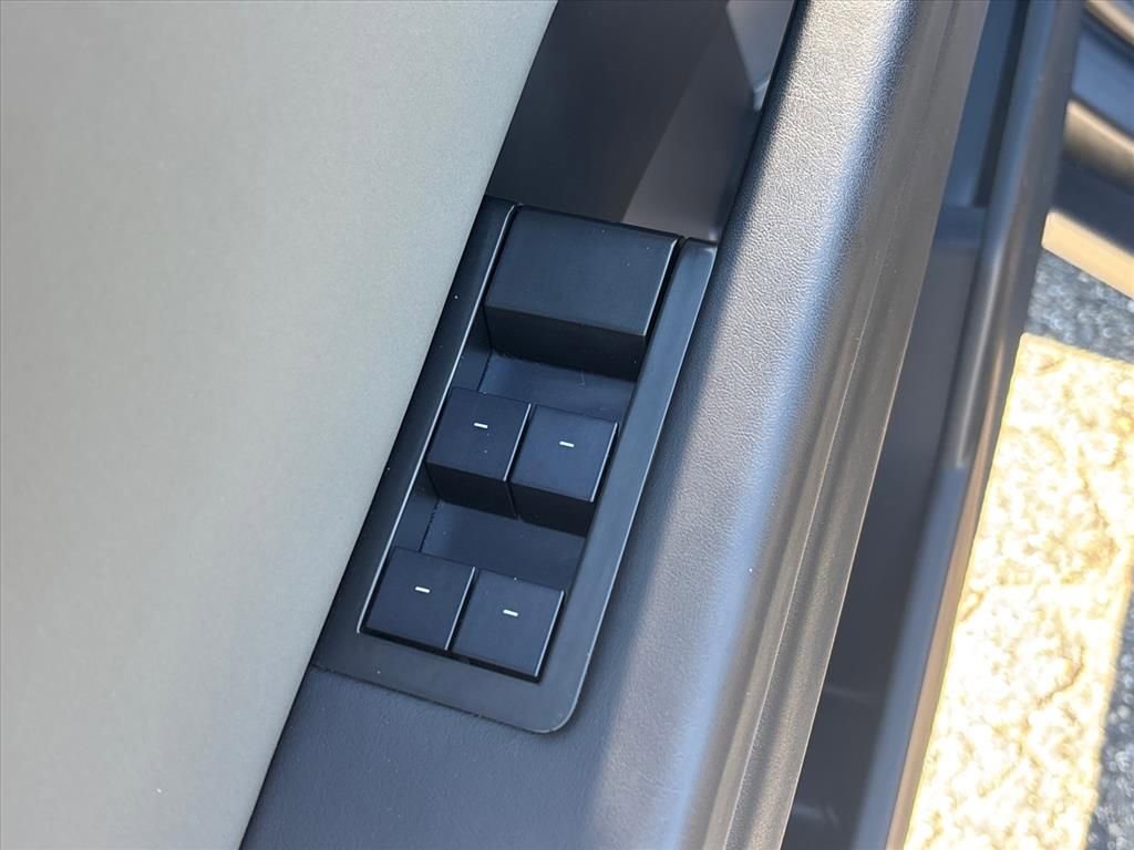 Used 2025 Tesla Cybertruck AWD Crew Cab image 25