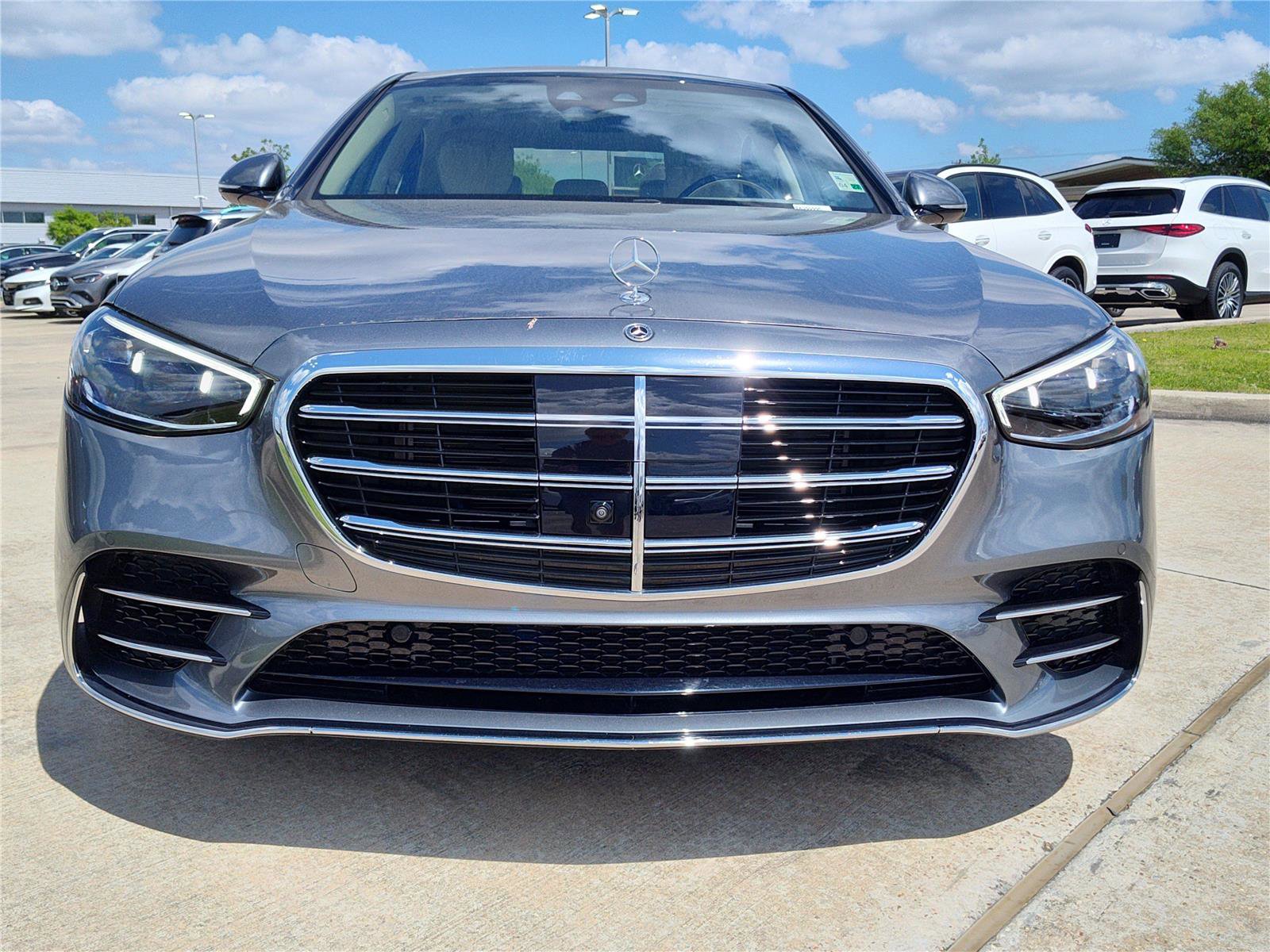 New 2025 Mercedes-Benz S 580 4MATIC Sedan image 9