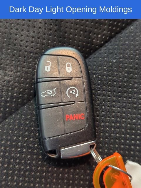 Used 2018 Jeep Grand Cherokee Altitude AWD/4WD image 28