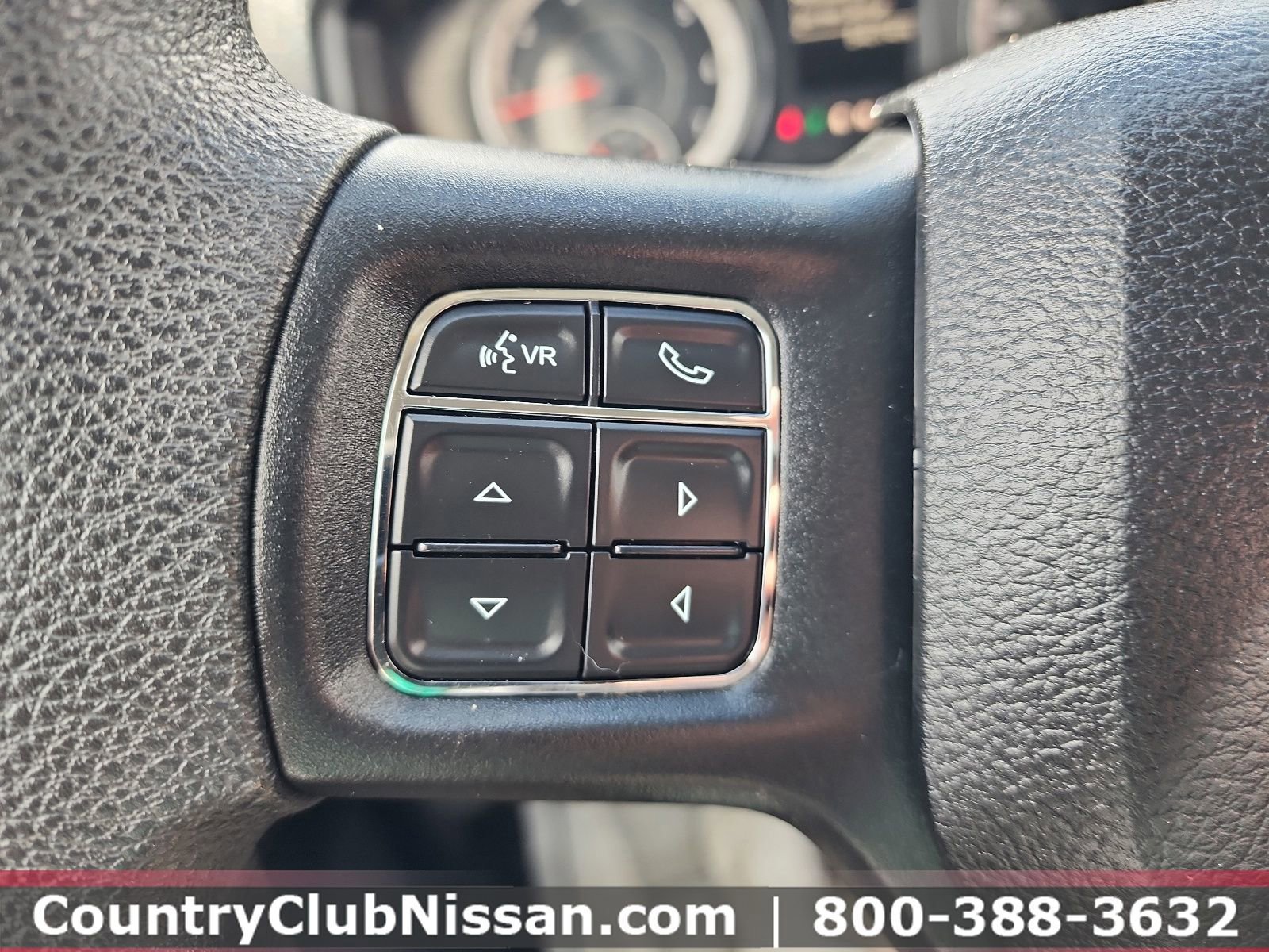 Used 2018 RAM 1500 Express AWD/4WD image 19