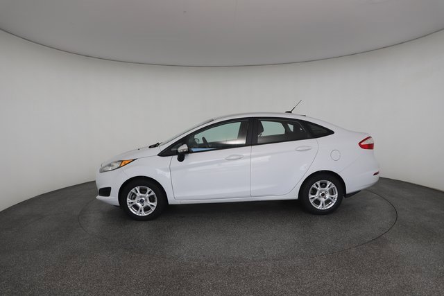 Used 2016 Ford Fiesta SE image 6