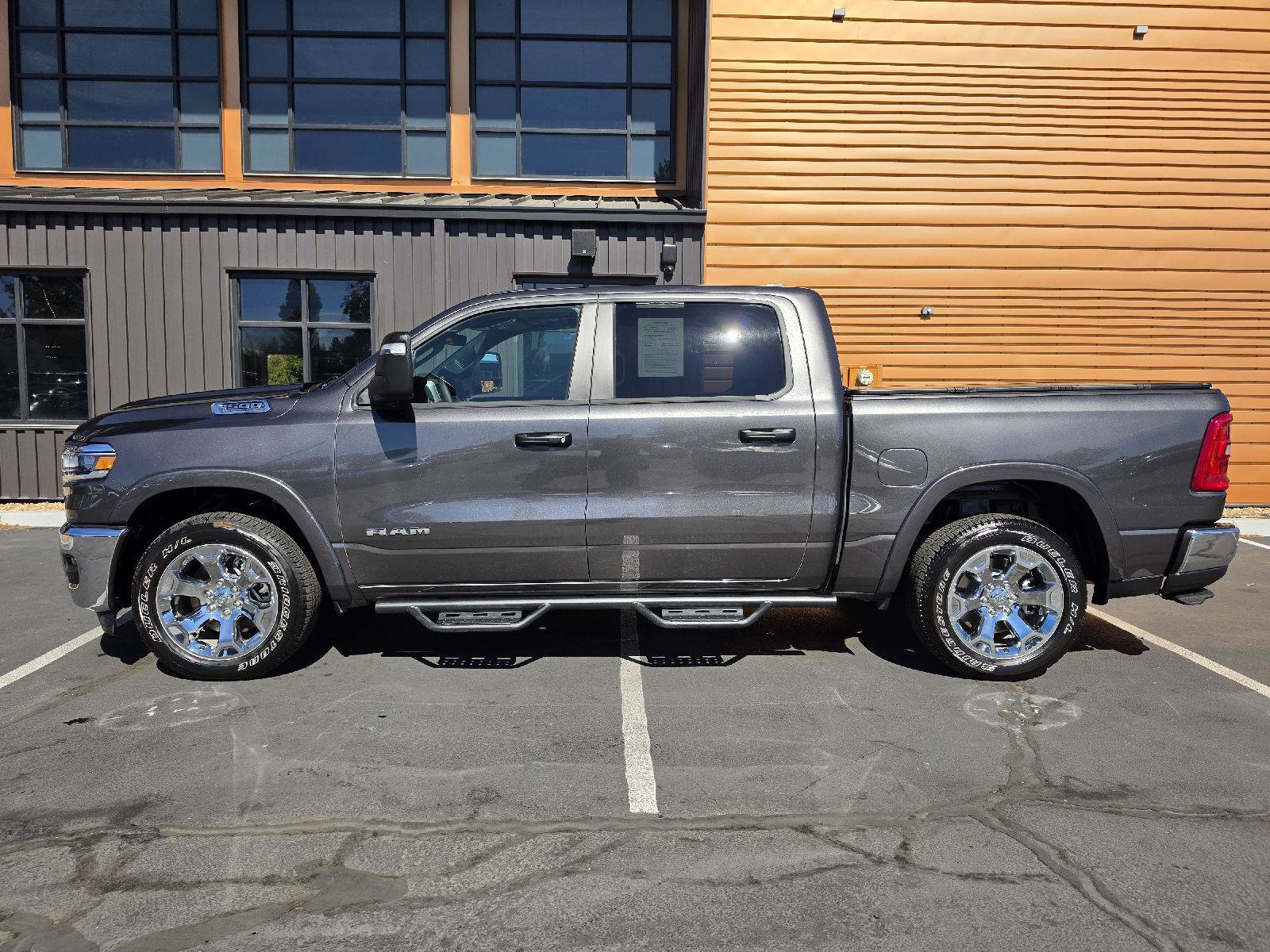 Used 2026 RAM 1500 Big Horn AWD/4WD image 2
