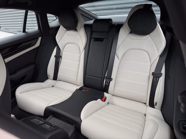 New 2026 Porsche Panamera 4 AWD/4WD image 32