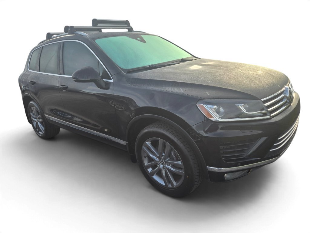 Used 2016 Volkswagen Touareg Sport AWD/4WD image 2
