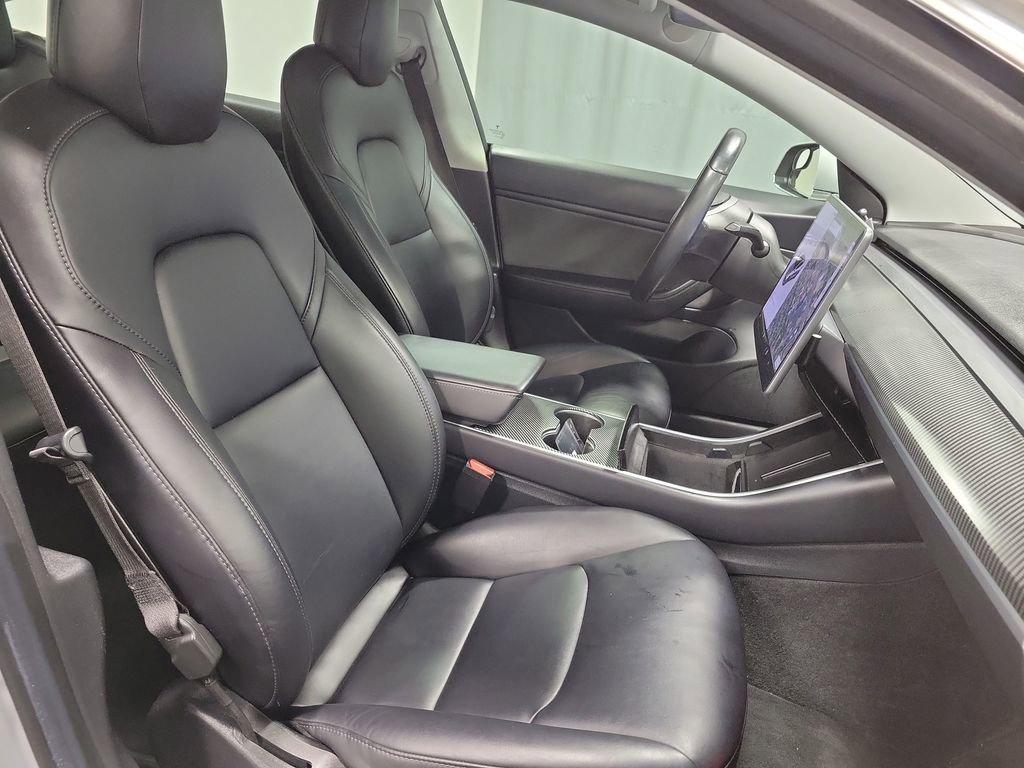 Used 2018 Tesla Model 3 Long Range image 26