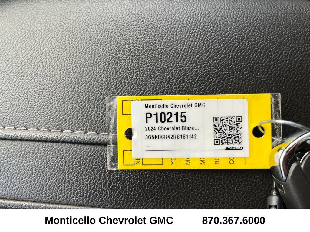 Used 2024 Chevrolet Blazer LT w/ Convenience Package FWD image 23