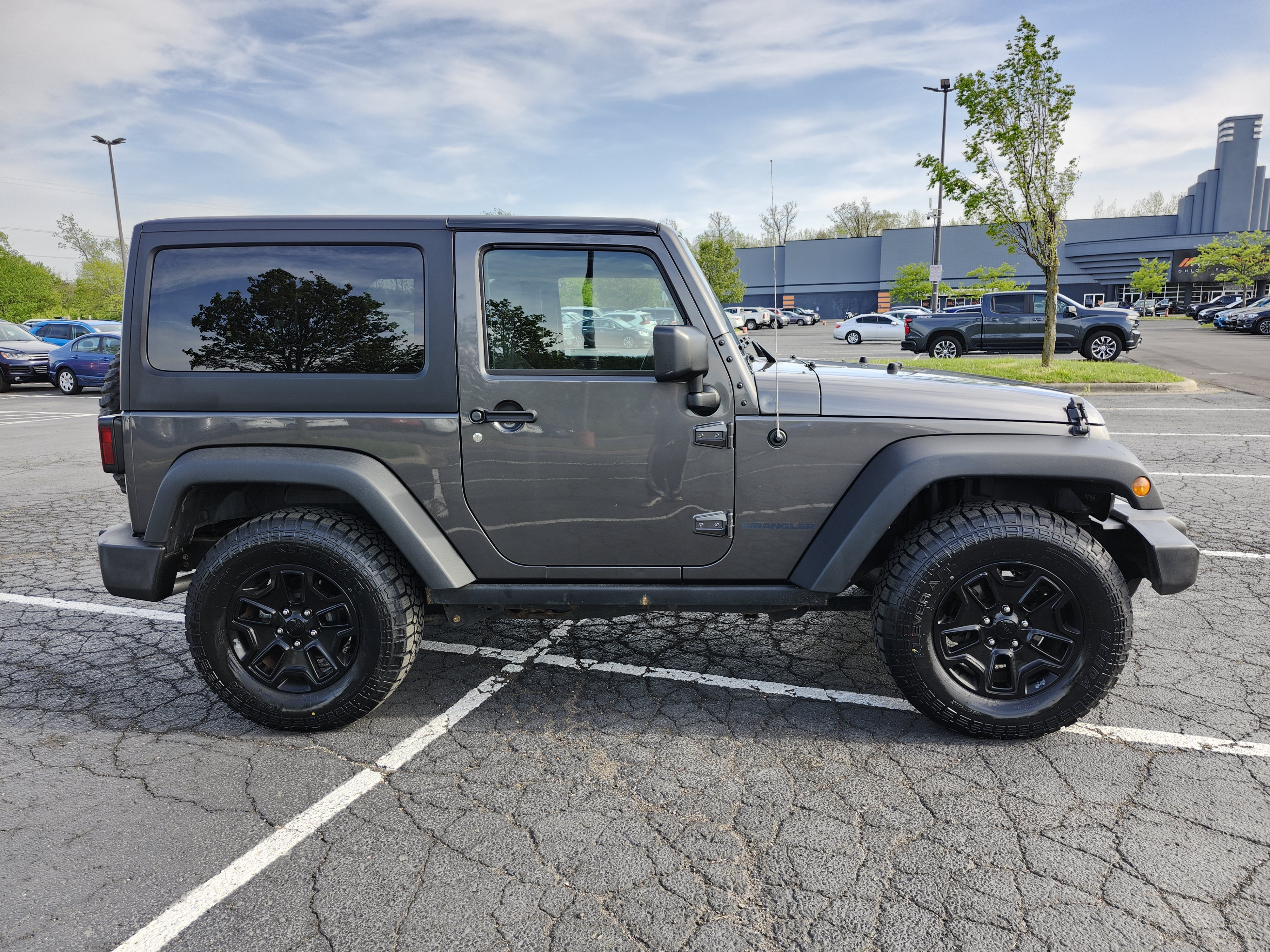 Used 2016 Jeep Wrangler Sport AWD/4WD image 16