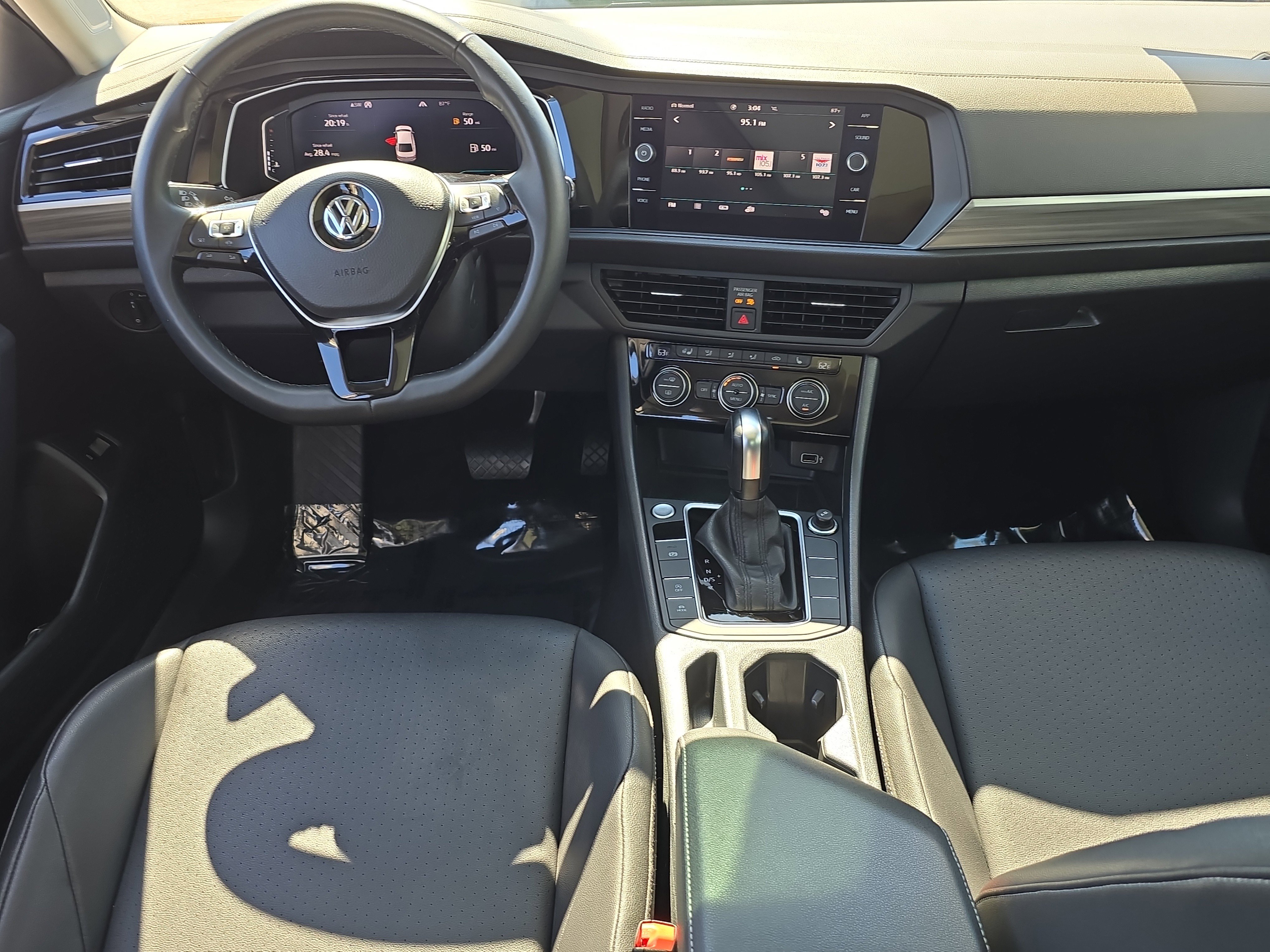 Used 2020 Volkswagen Jetta SEL image 15