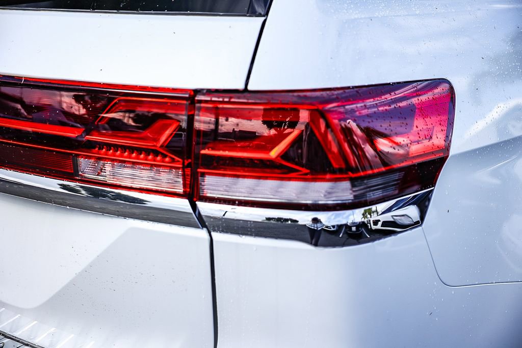 New 2026 Volkswagen Atlas SE image 13