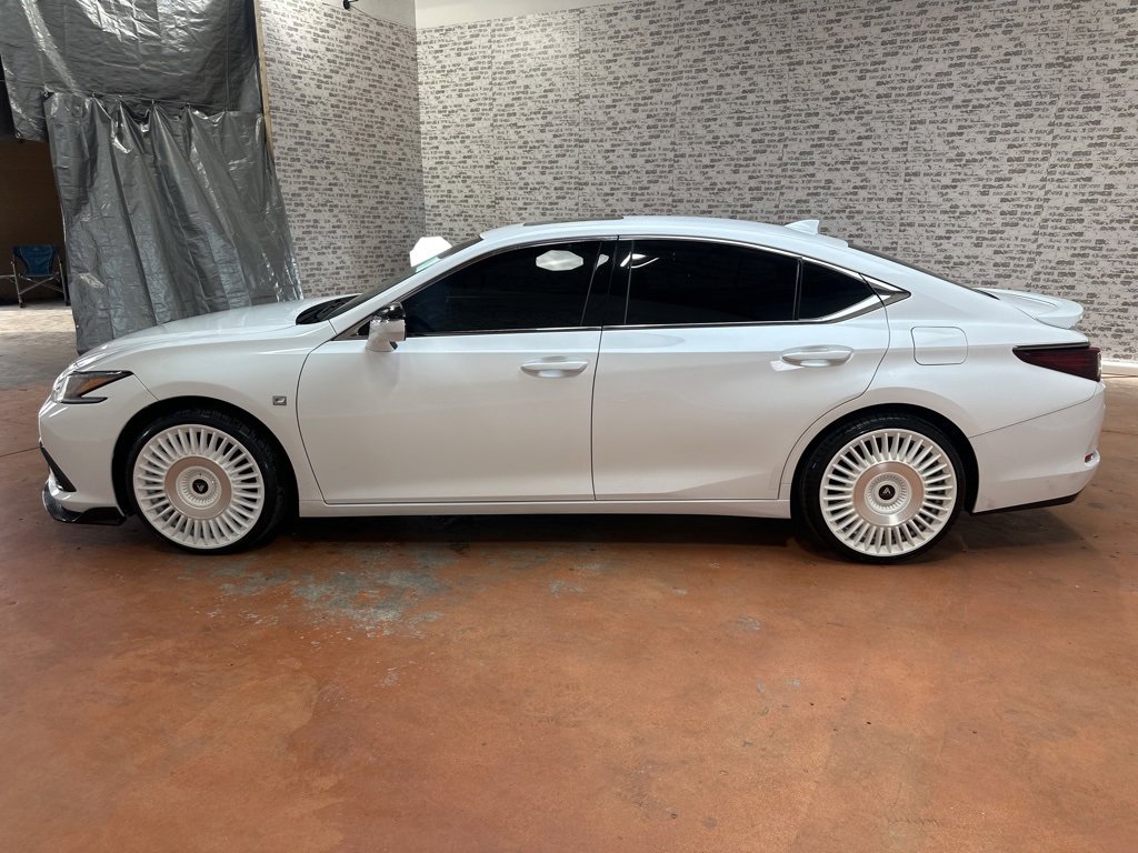 Used 2020 Lexus ES 350 F Sport image 4