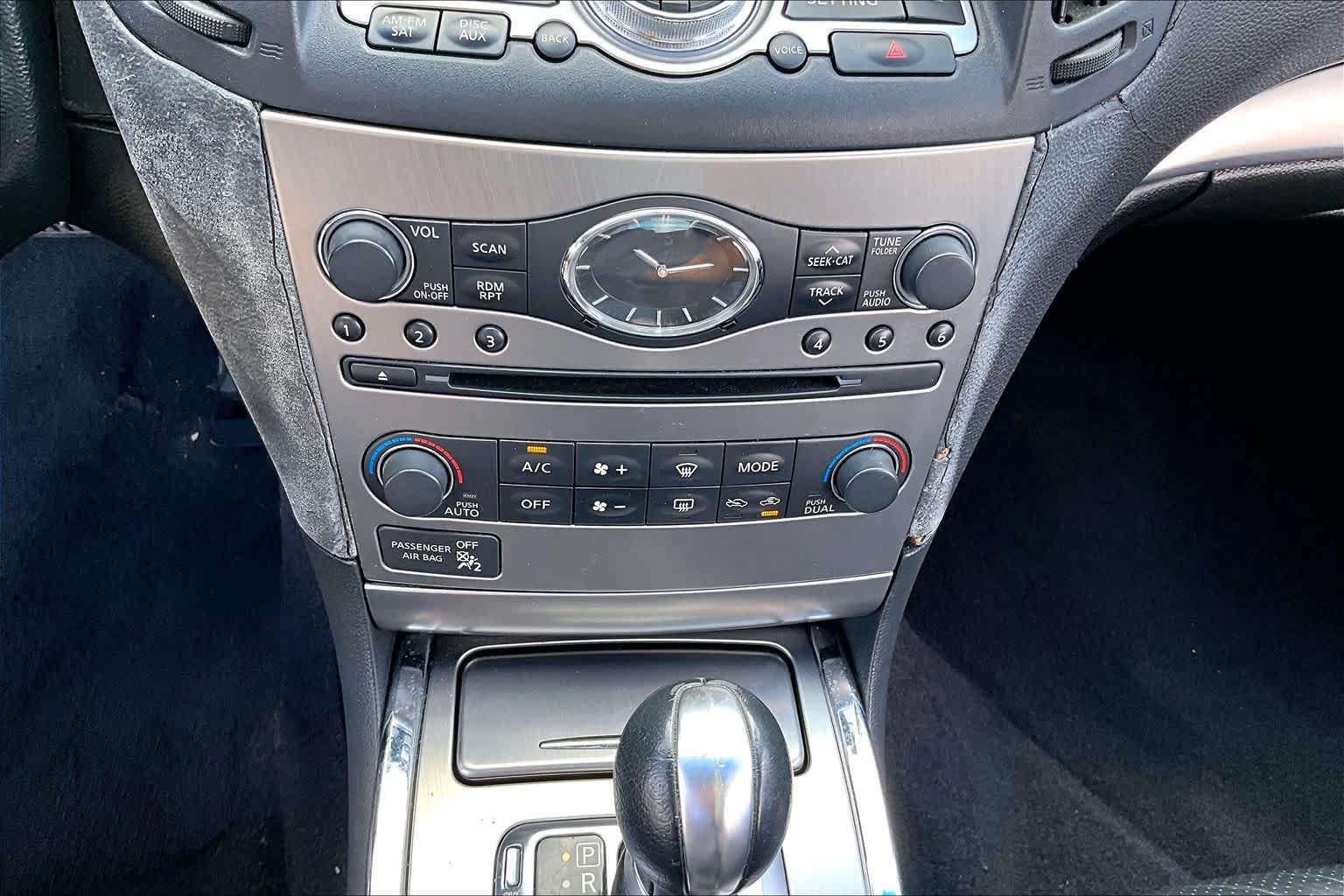 Used 2011 INFINITI G37 Journey w/ Premium Pkg RWD image 29