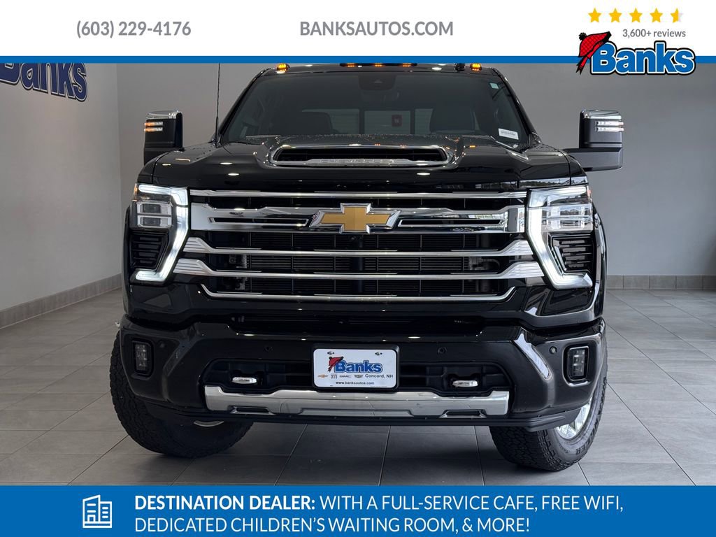 Certified 2024 Chevrolet Silverado 3500 High Country w/ High Country Premium Package image 3