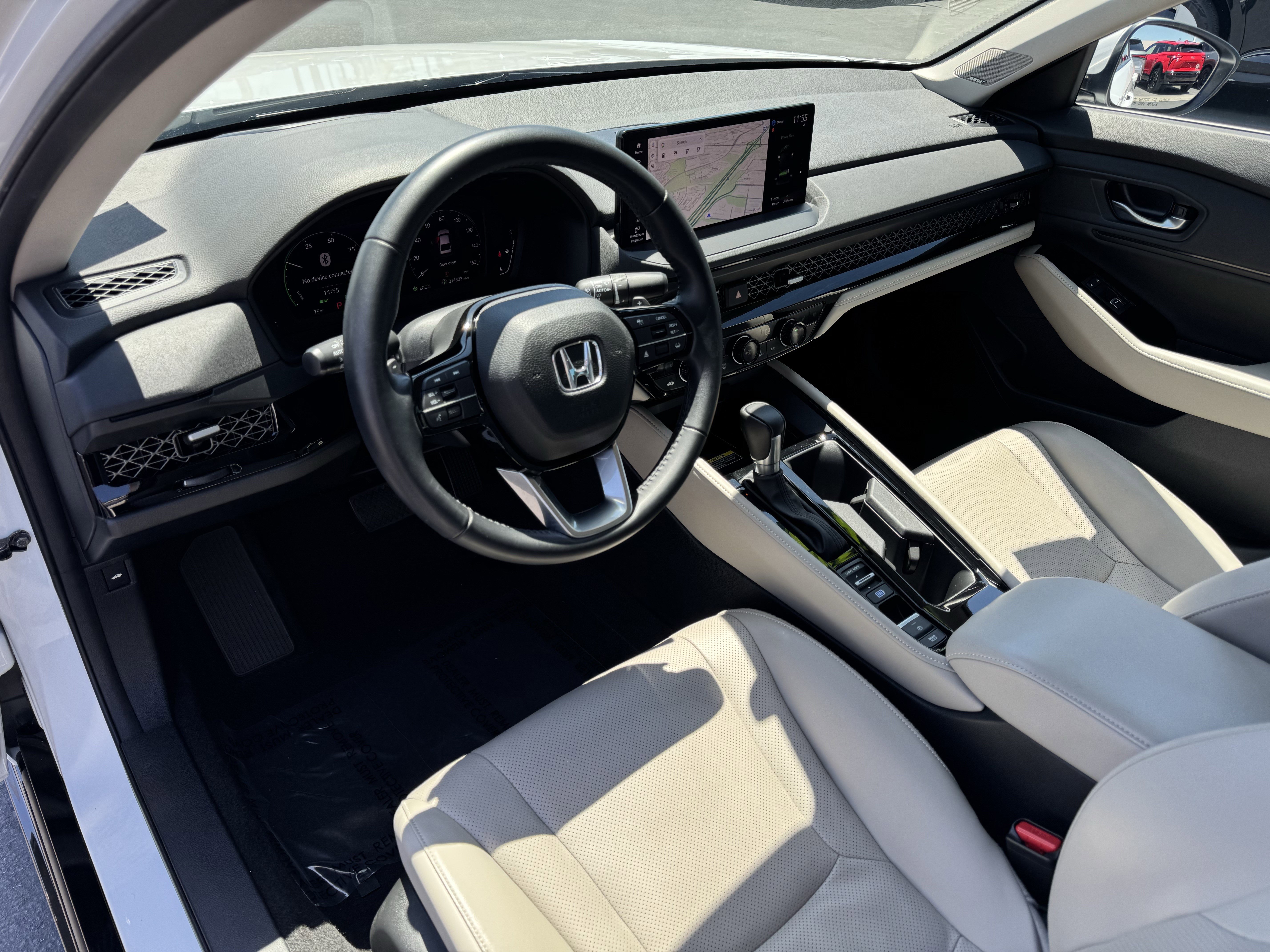 Used 2024 Honda Accord Touring image 16