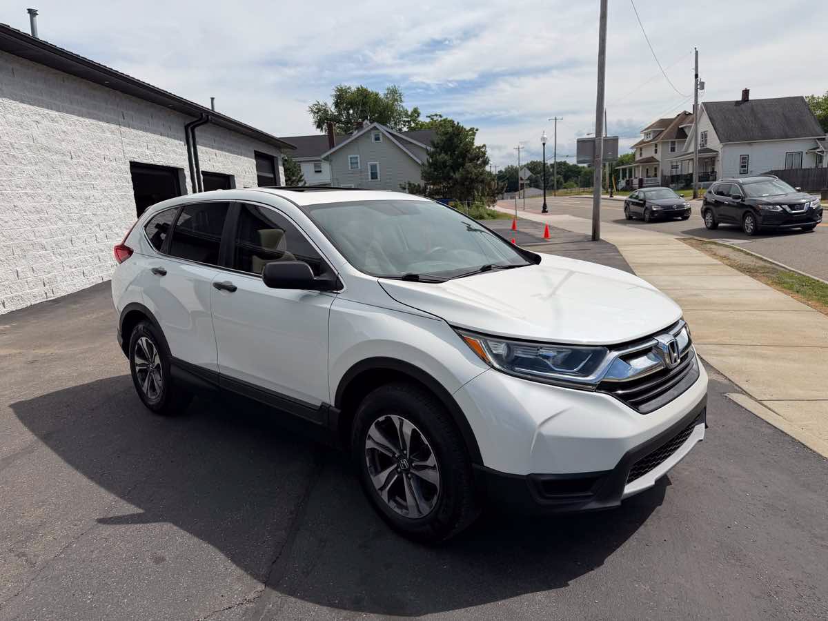 Used 2017 Honda CR-V LX image 6