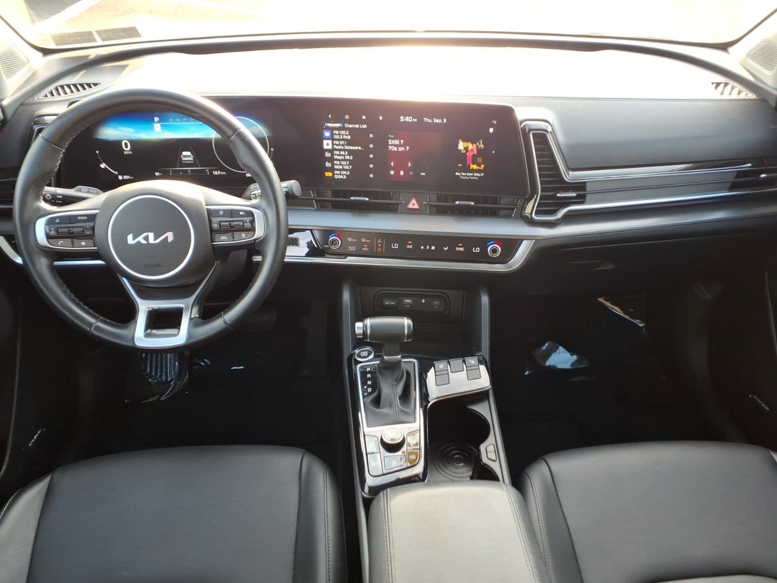 Used 2023 Kia Sportage SX FWD image 11