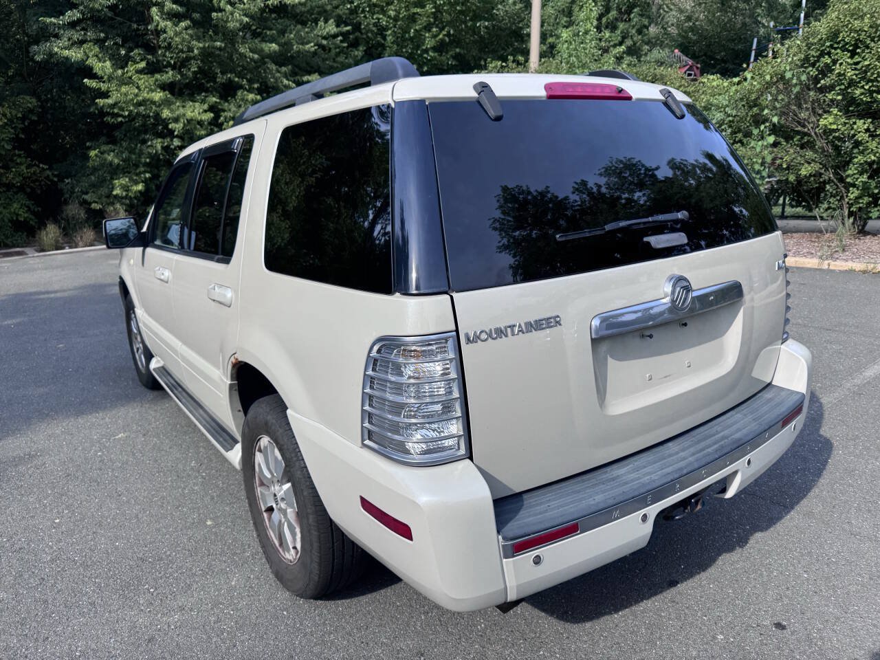 Used 2006 Mercury Mountaineer Luxury AWD/4WD image 5