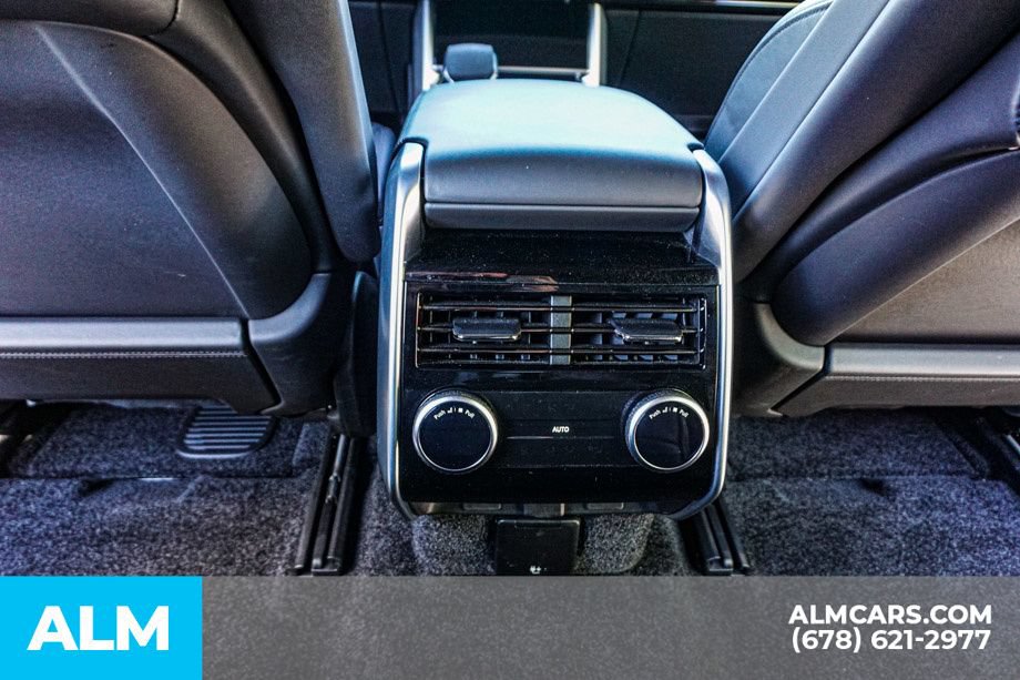 Used 2024 Land Rover Range Rover Long Wheelbase SE AWD/4WD image 32