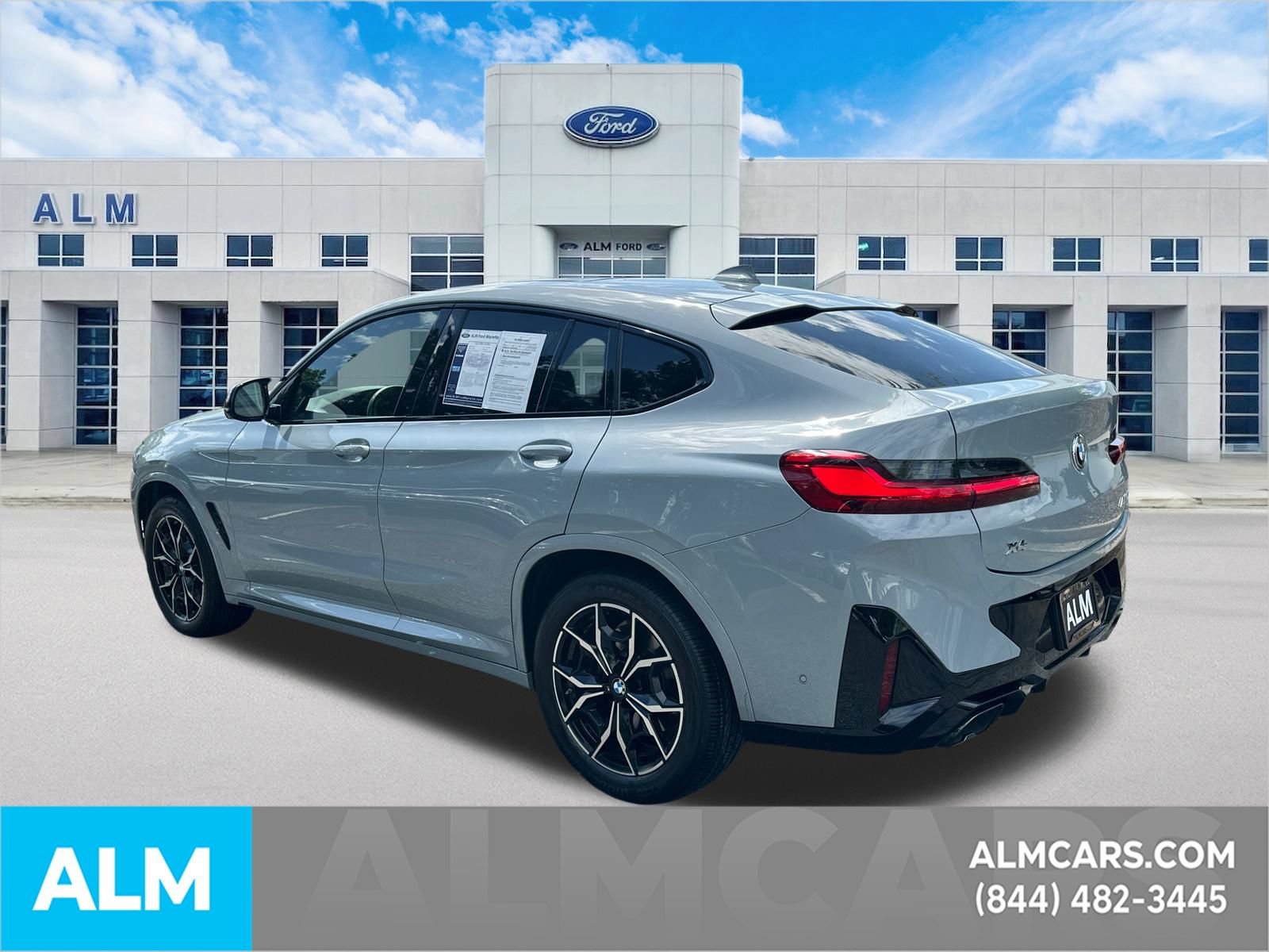 Used 2024 BMW X4 M40i AWD/4WD image 8