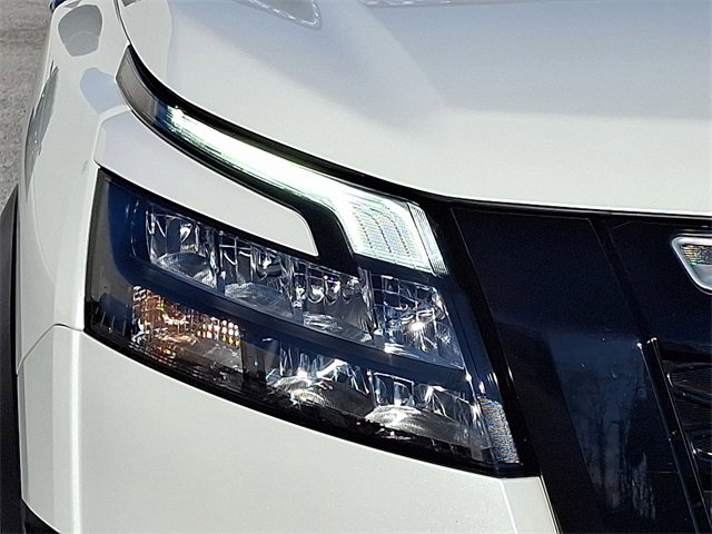 Used 2023 Nissan Pathfinder Rock Creek image 13