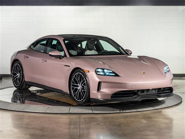 New 2025 Porsche Taycan image 7