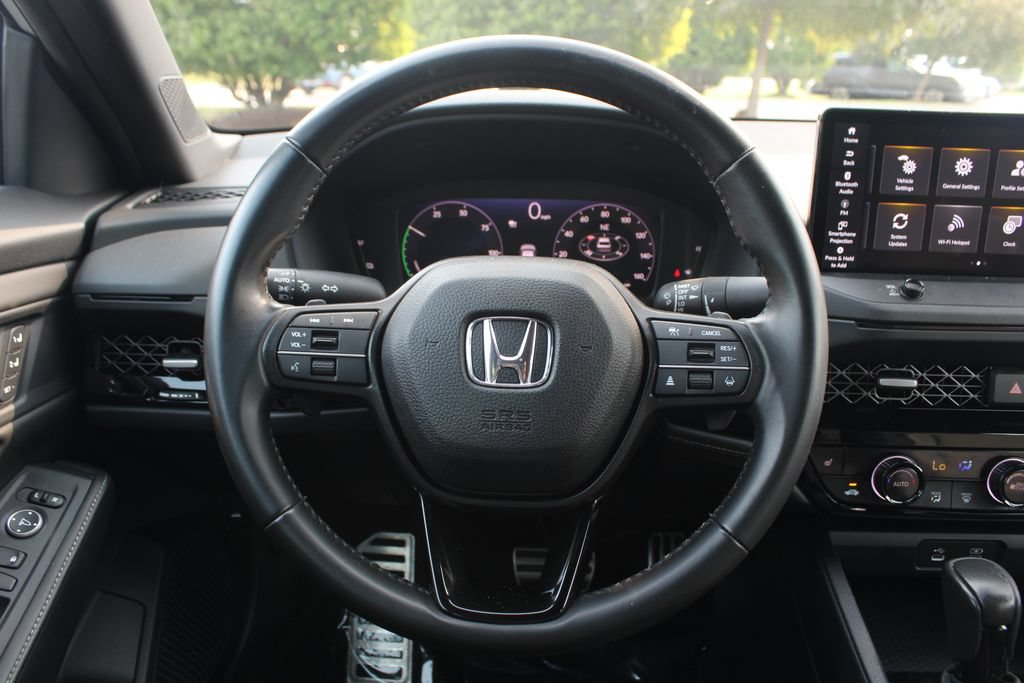 Used 2023 Honda Accord Sport image 15
