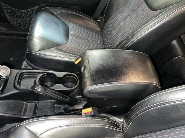 Used 2013 Jeep Wrangler Sport image 31