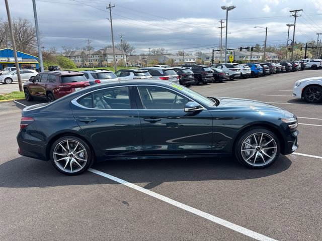 Used 2025 Genesis G70 2.5T image 30