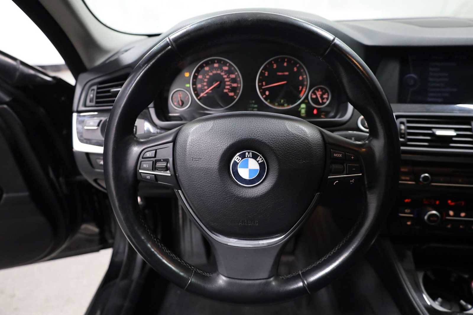 Used 2011 BMW 535i Sedan RWD image 22