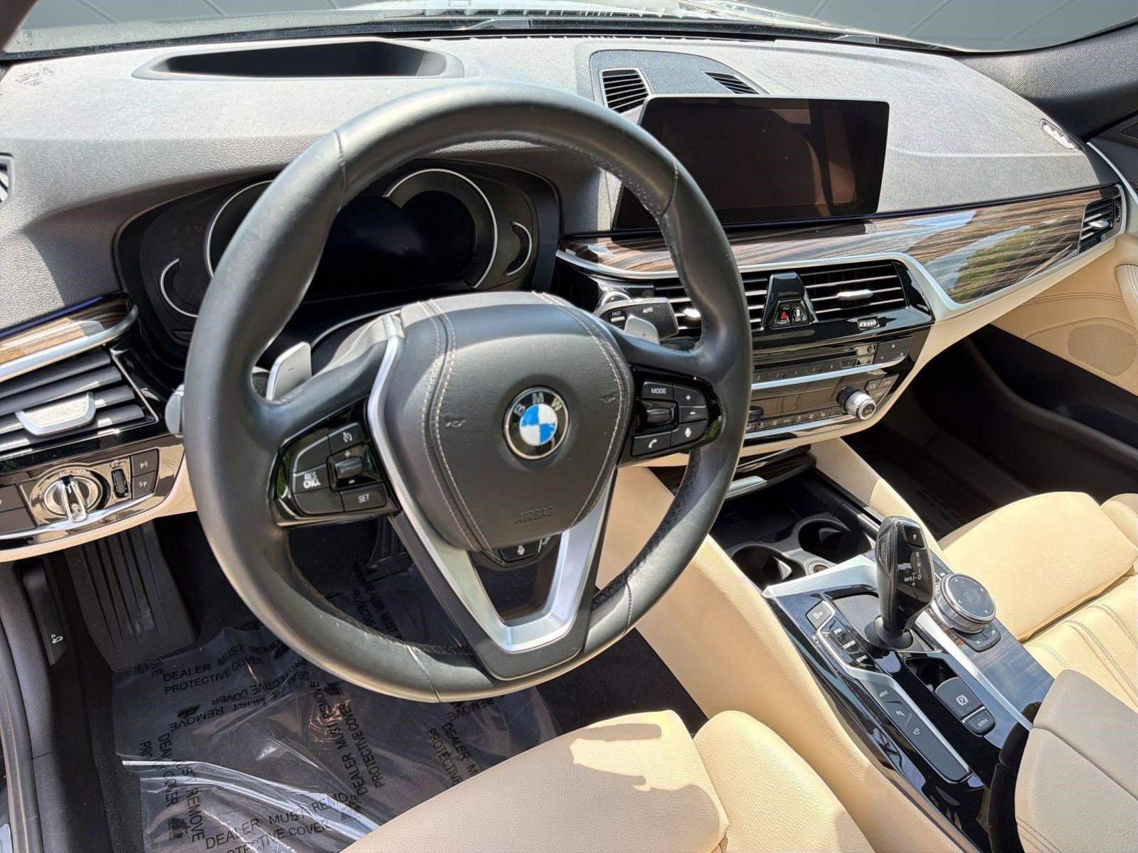 Used 2018 BMW 530e xDrive AWD/4WD image 21