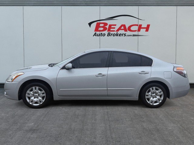 Used 2012 Nissan Altima 2.5 S FWD image 3
