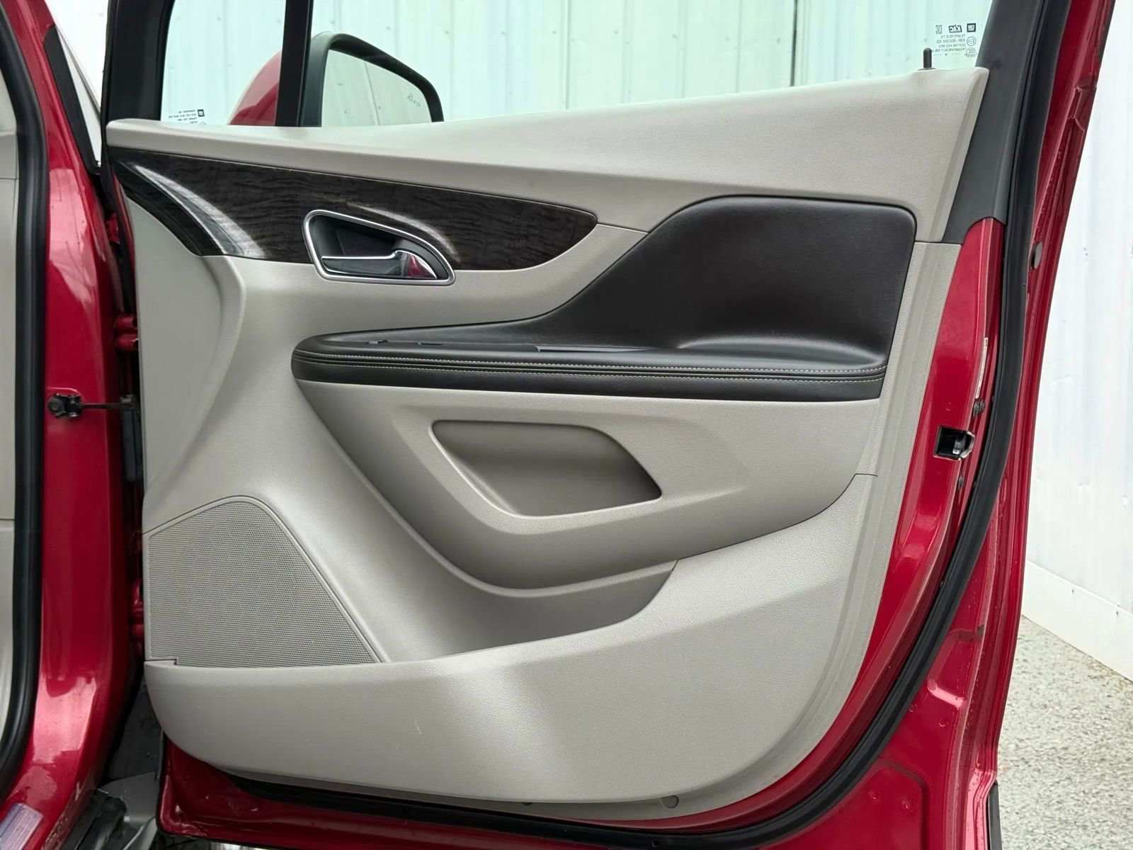 Used 2014 Buick Encore Leather image 19