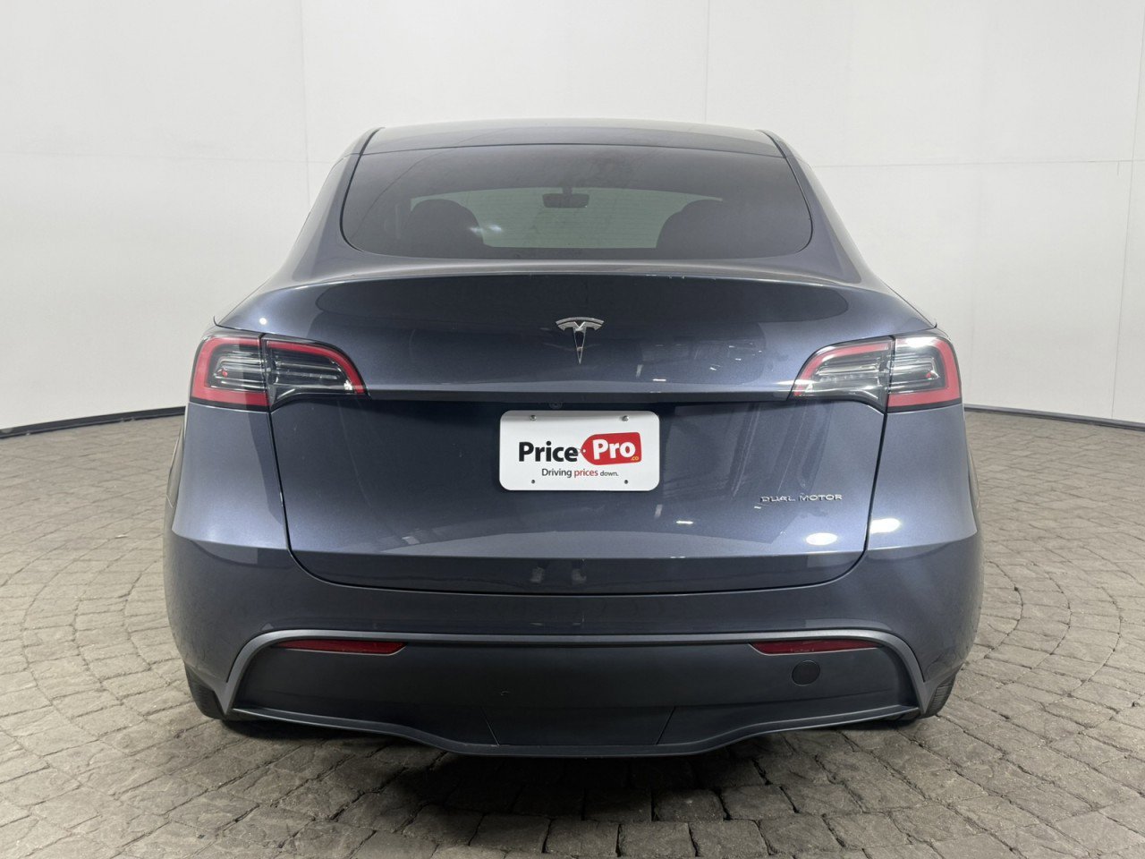 Used 2023 Tesla Model Y Long Range image 6