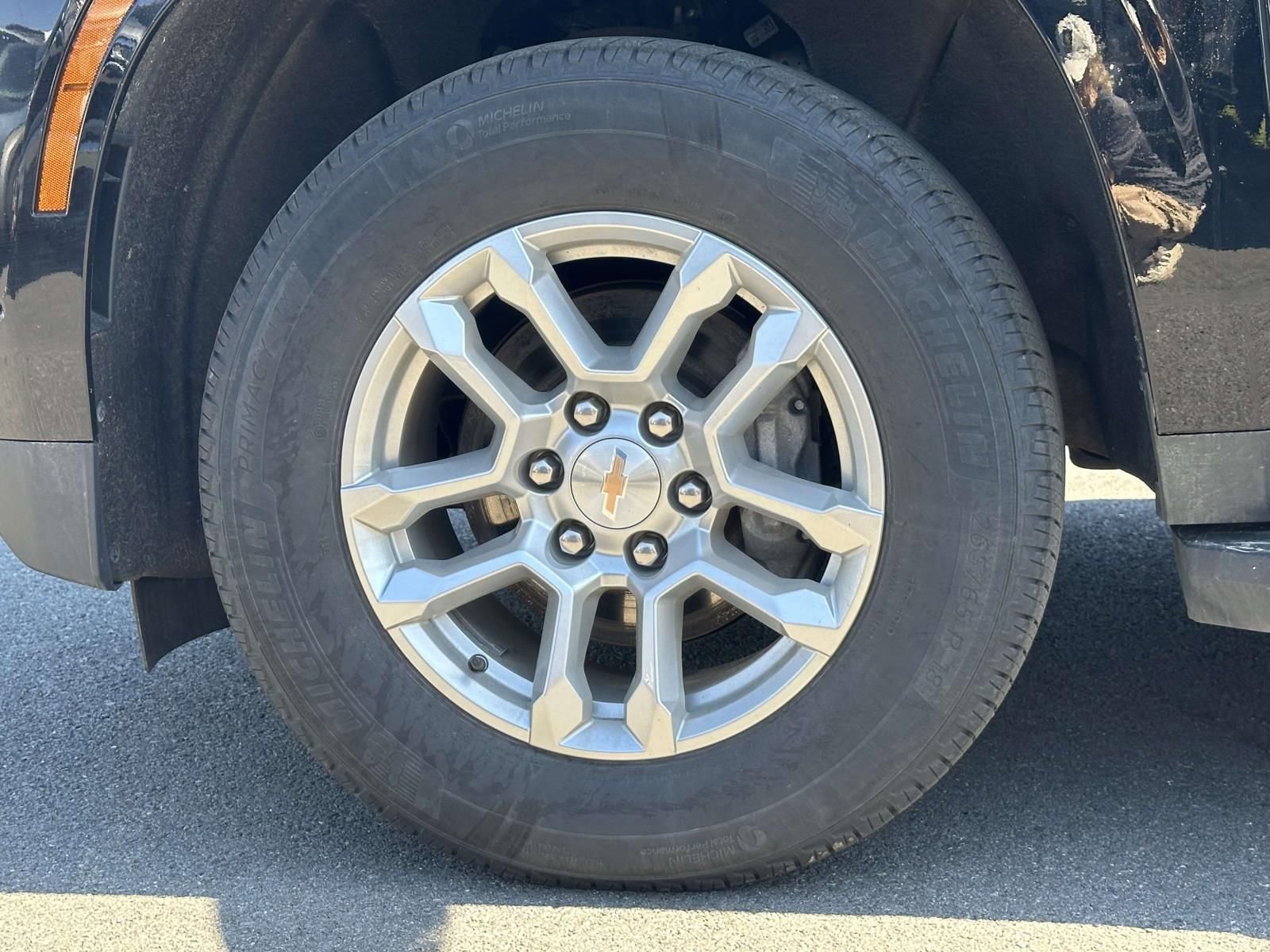 Certified 2025 Chevrolet Tahoe LT AWD/4WD image 7