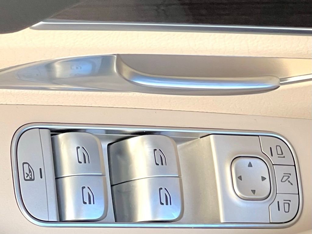 Certified 2022 Mercedes-Benz GLS 450 4MATIC image 38